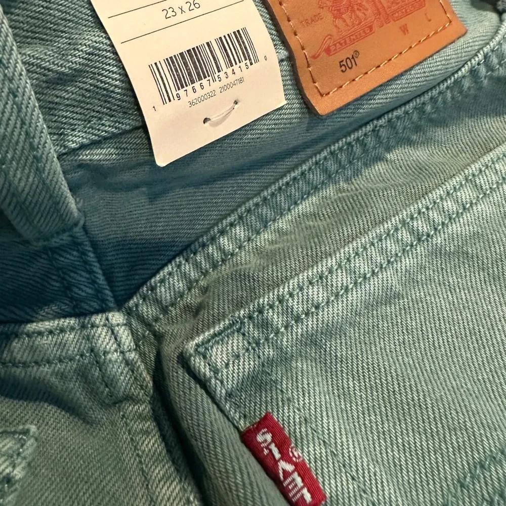 Women's 501 Green Levi's Jeans Original Cropped High Rise Straight Leg - Picture 10 of 10